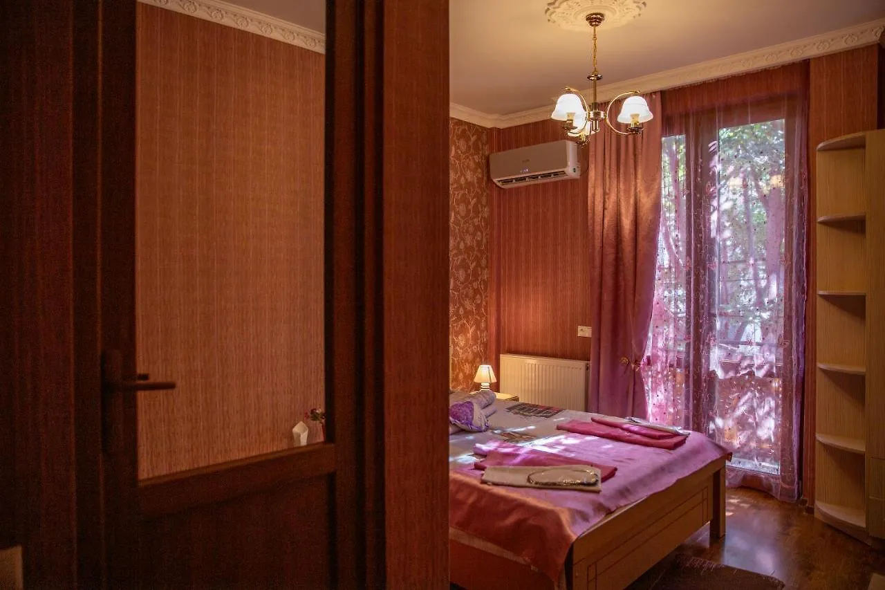 Family Hotel Kolorit Old Tbilisi