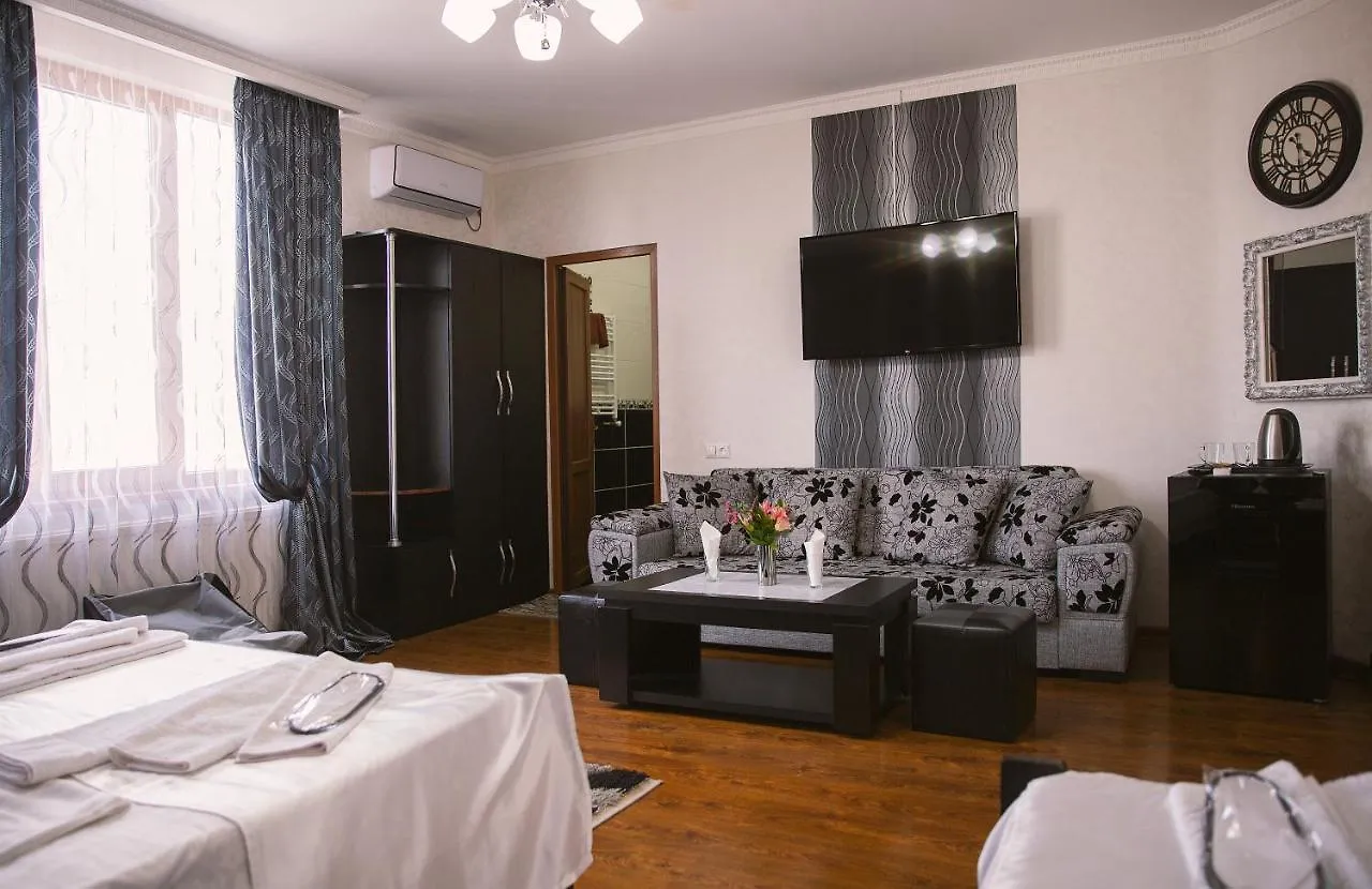 Family Hotel Kolorit Old Tbilisi 3*,